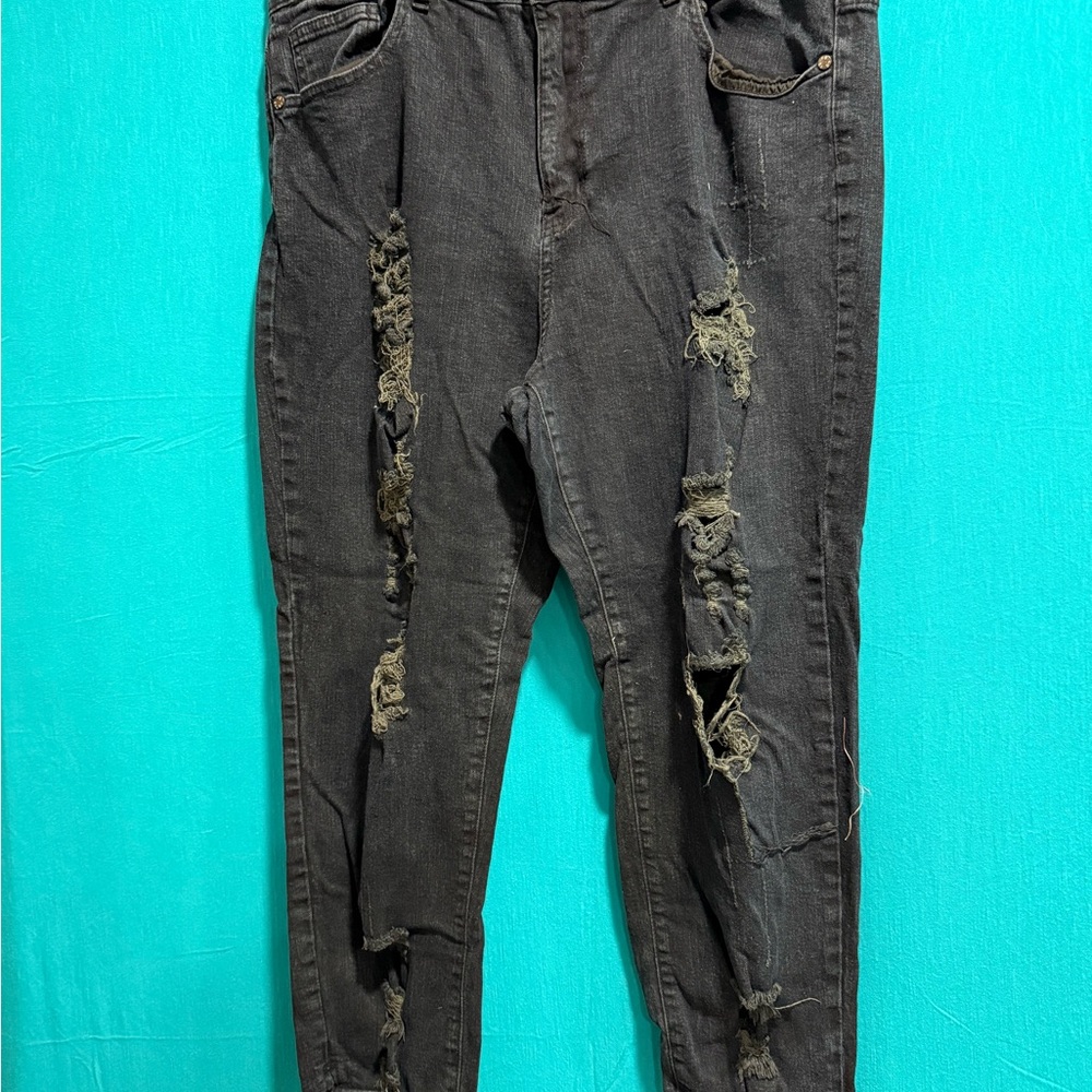COVERGIRL Dark Gray Denim